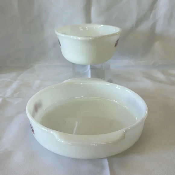 Fire King Primrose Casserole Dishes Bakeware Set of 2 Dishes - Picture 2 of 6